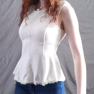 Sleeveless Flared top